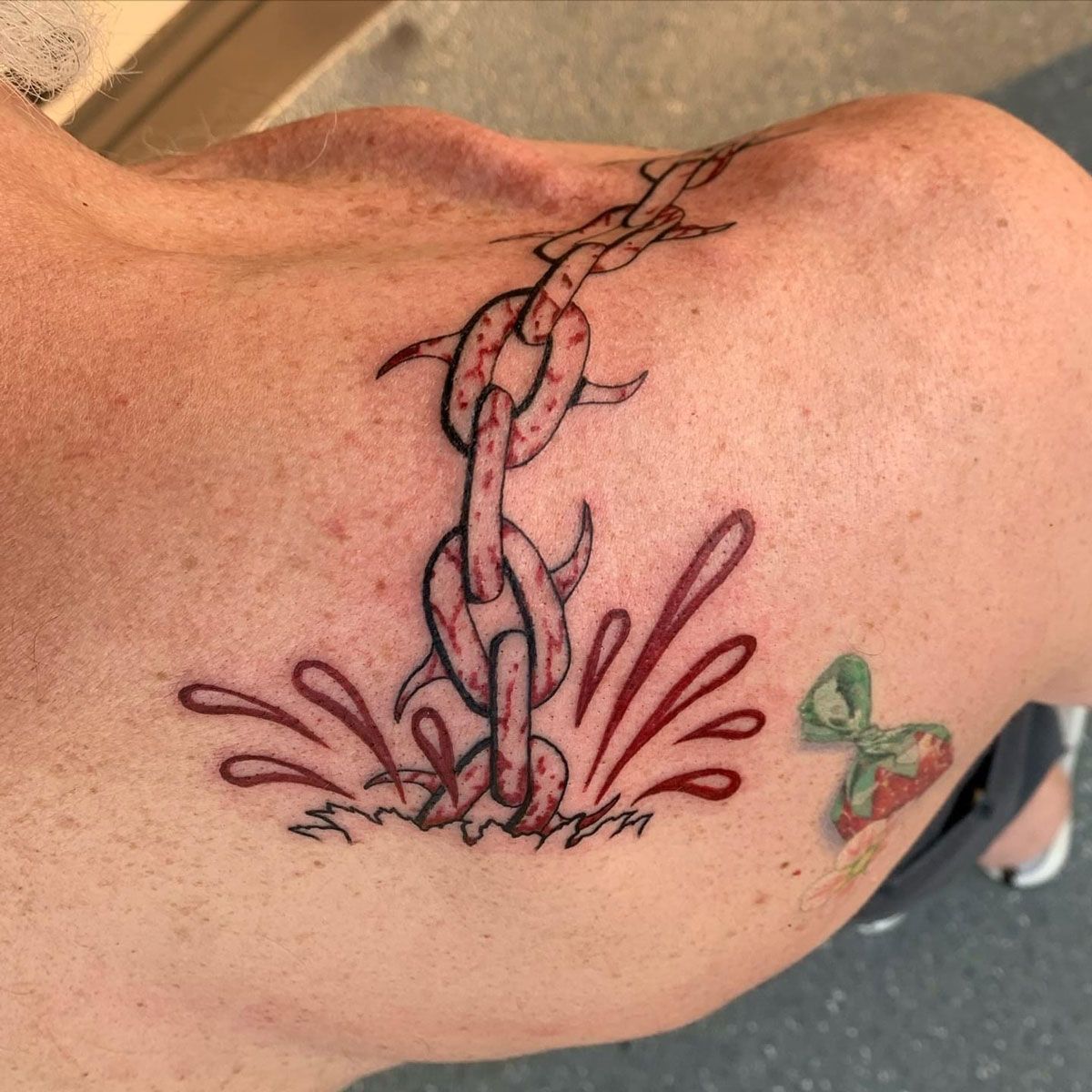 chain tattoo