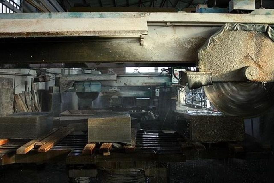 Lavorazione pietra