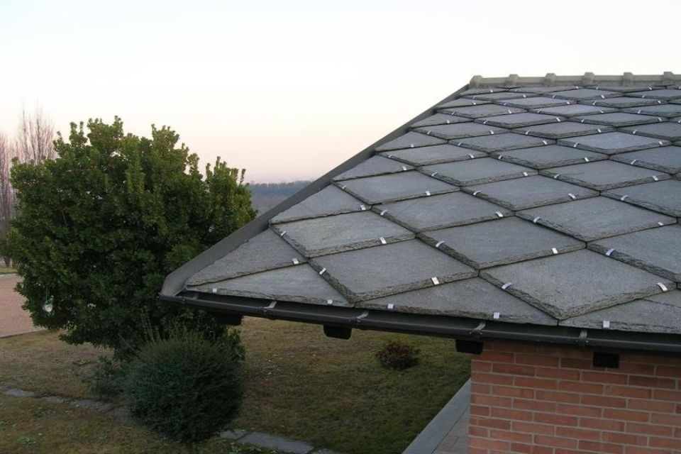Tetto in pietra