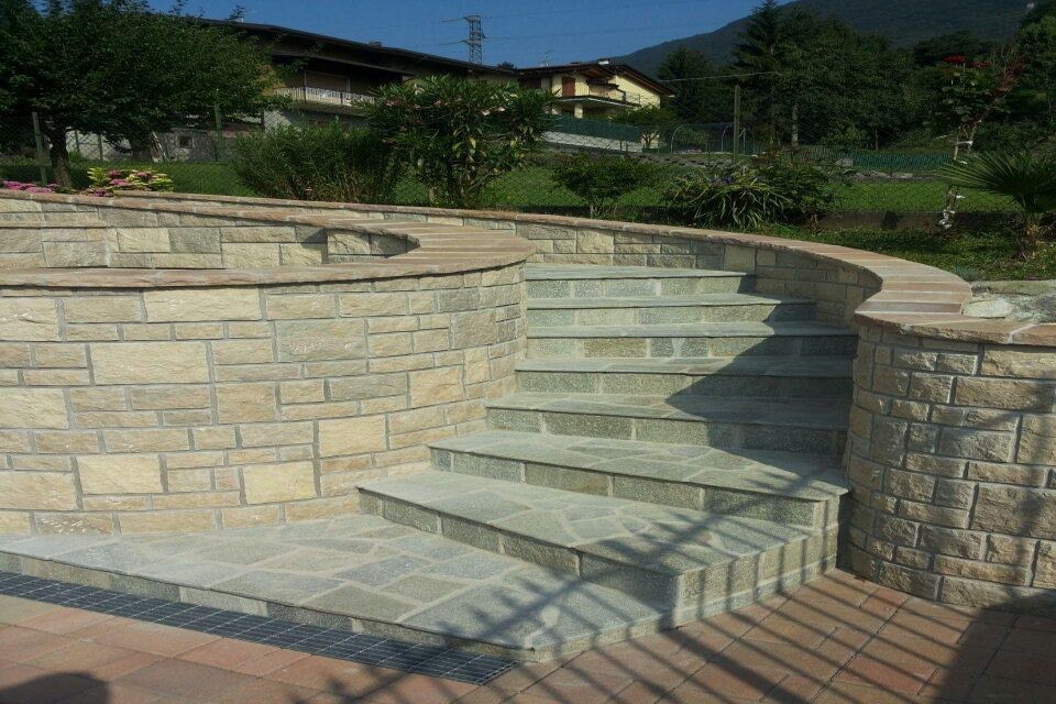 Scala curva