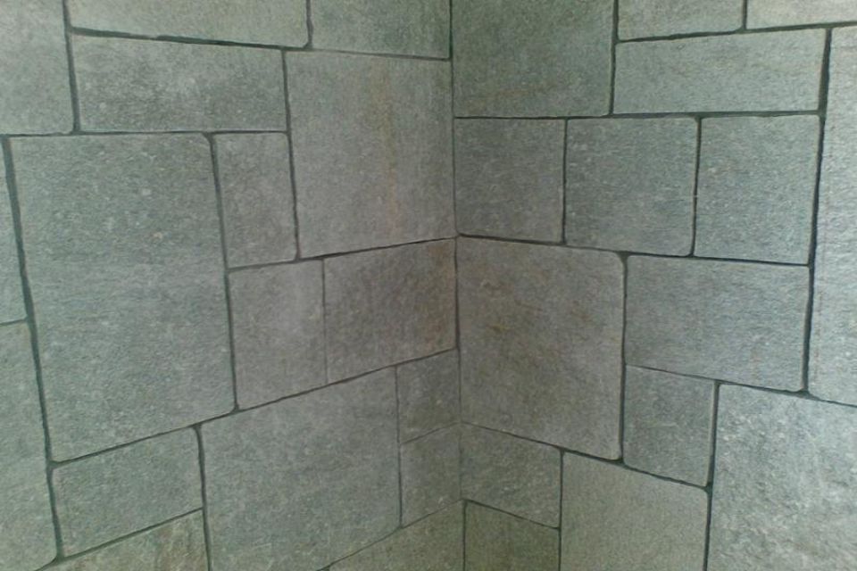 Rivestimento con lastre