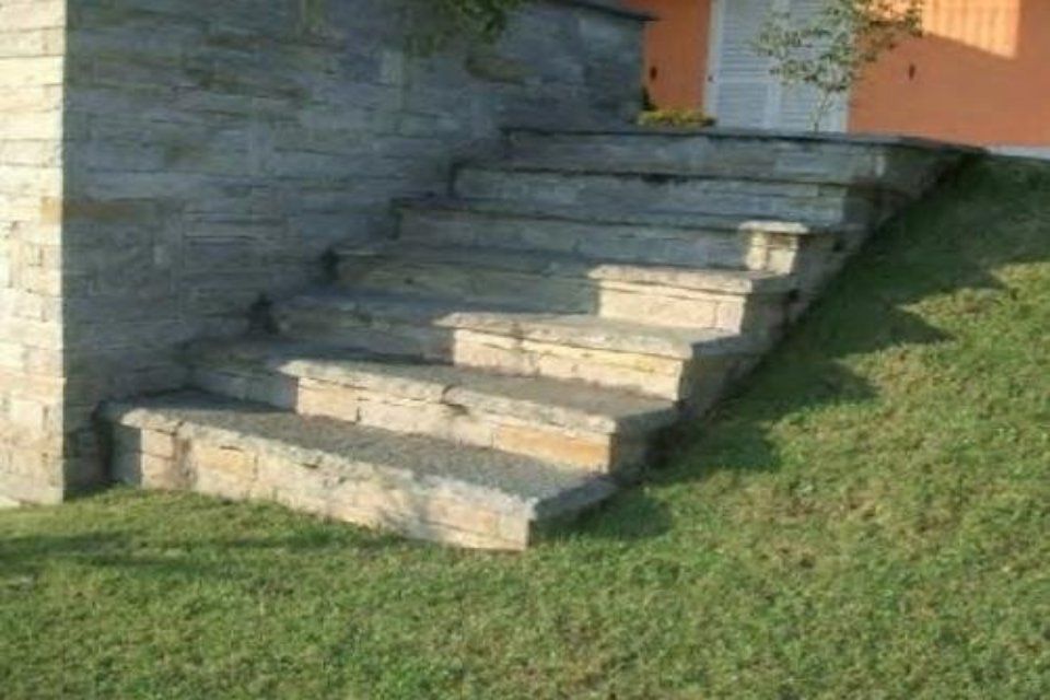 scale in pietra