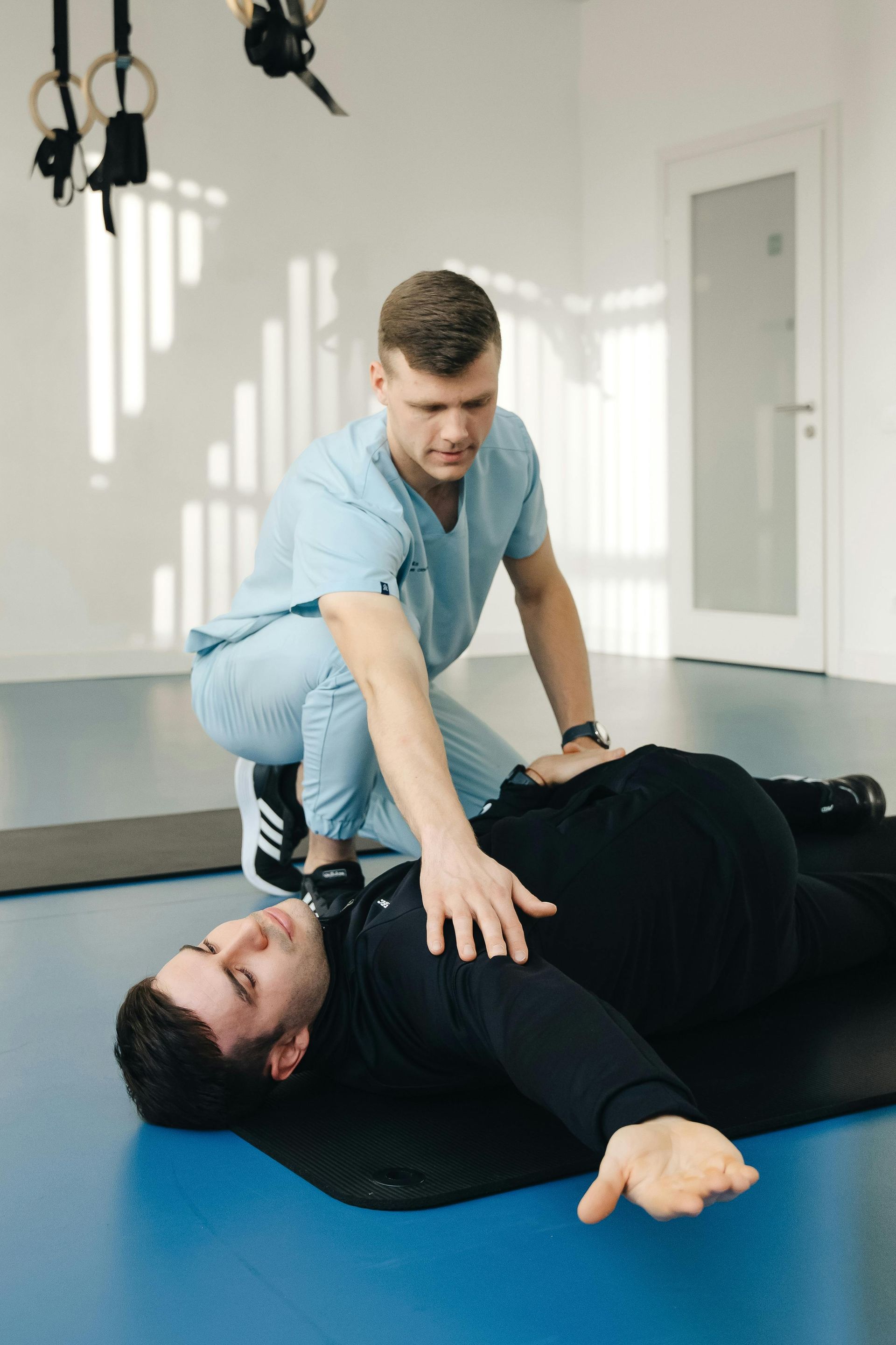 Joint Mobilization Therapy , physical therapy clinic , Rutherford & Lyndhurst NJ 