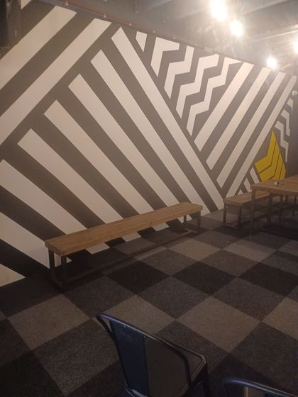 painting & decorating services
