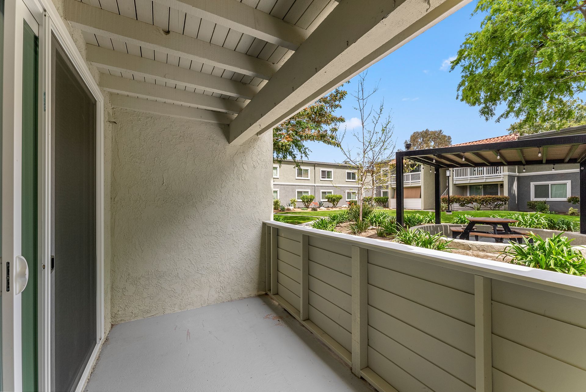 Serena Vista Apartments photo gallery