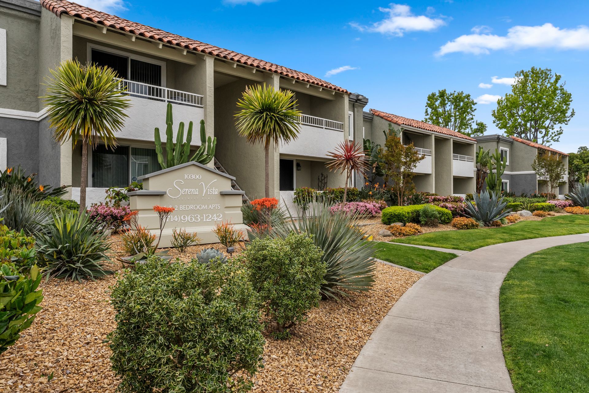 Serena Vista Apartments photo gallery