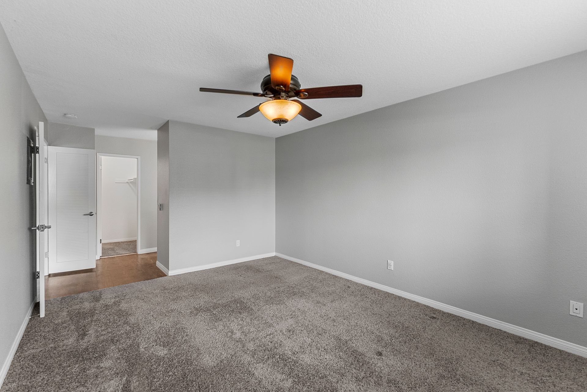 Serena Vista Apartments photo gallery