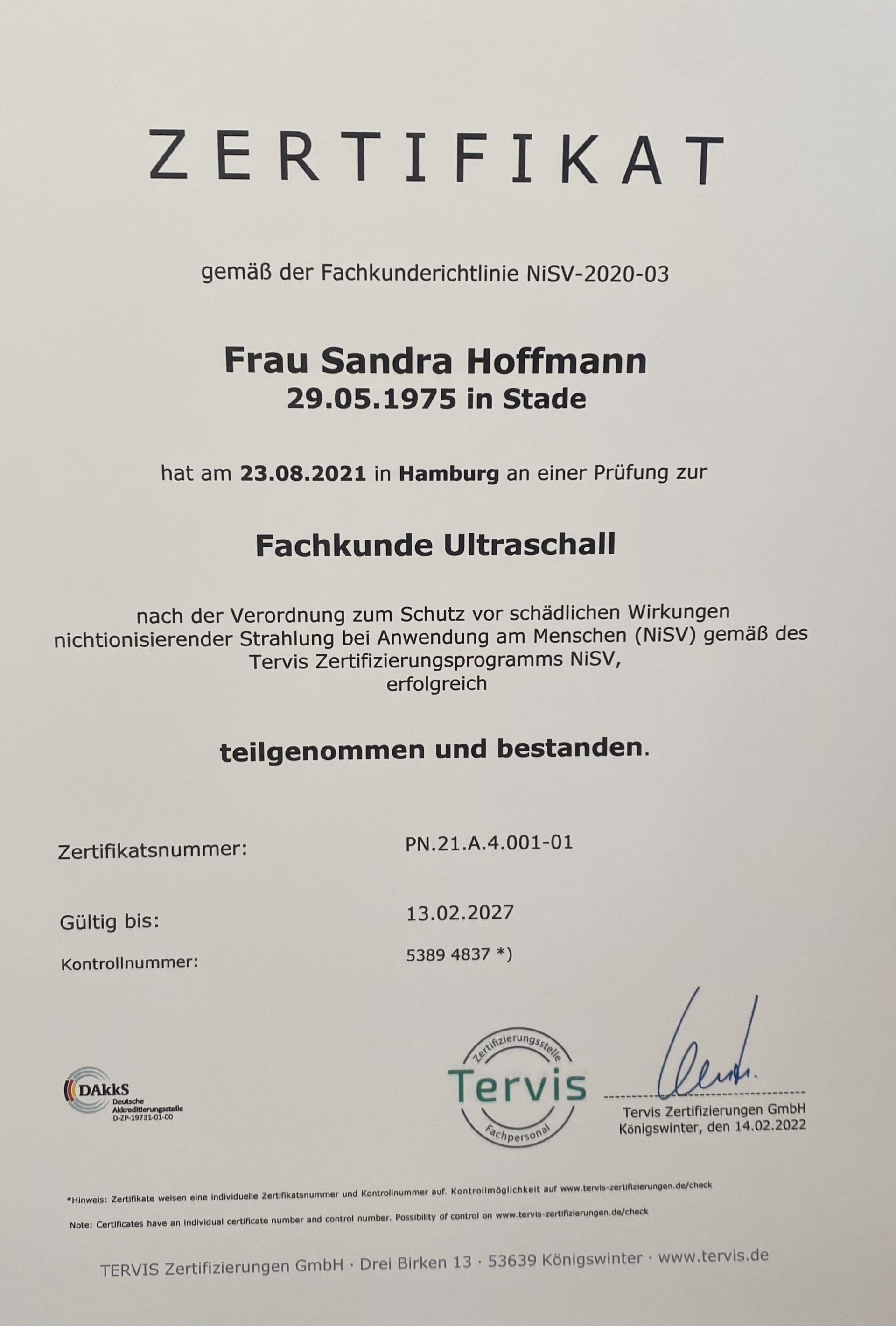 Ein Zertifikat ist eine Bescheinigung, auf der Frau Sandra Hoffmann steht