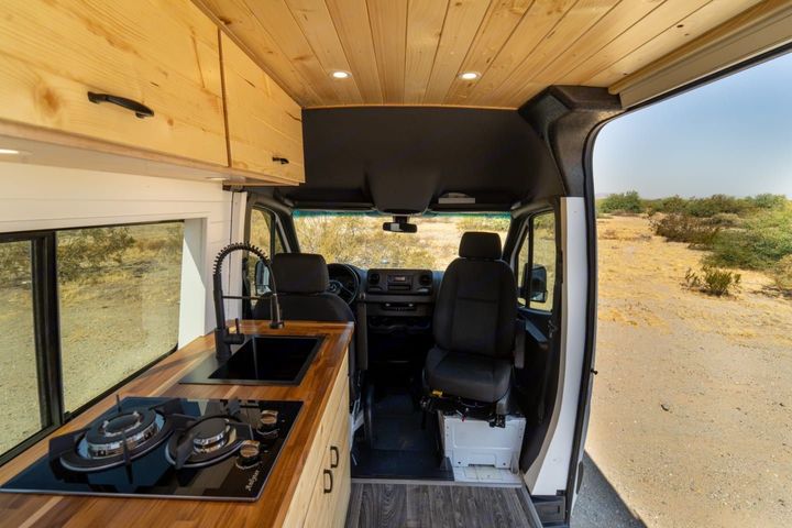 Camper Van rentals in Maui, HI