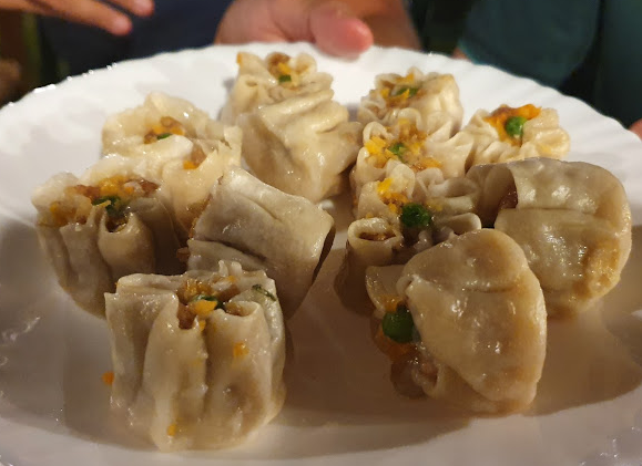 ravioli con verdure e carne