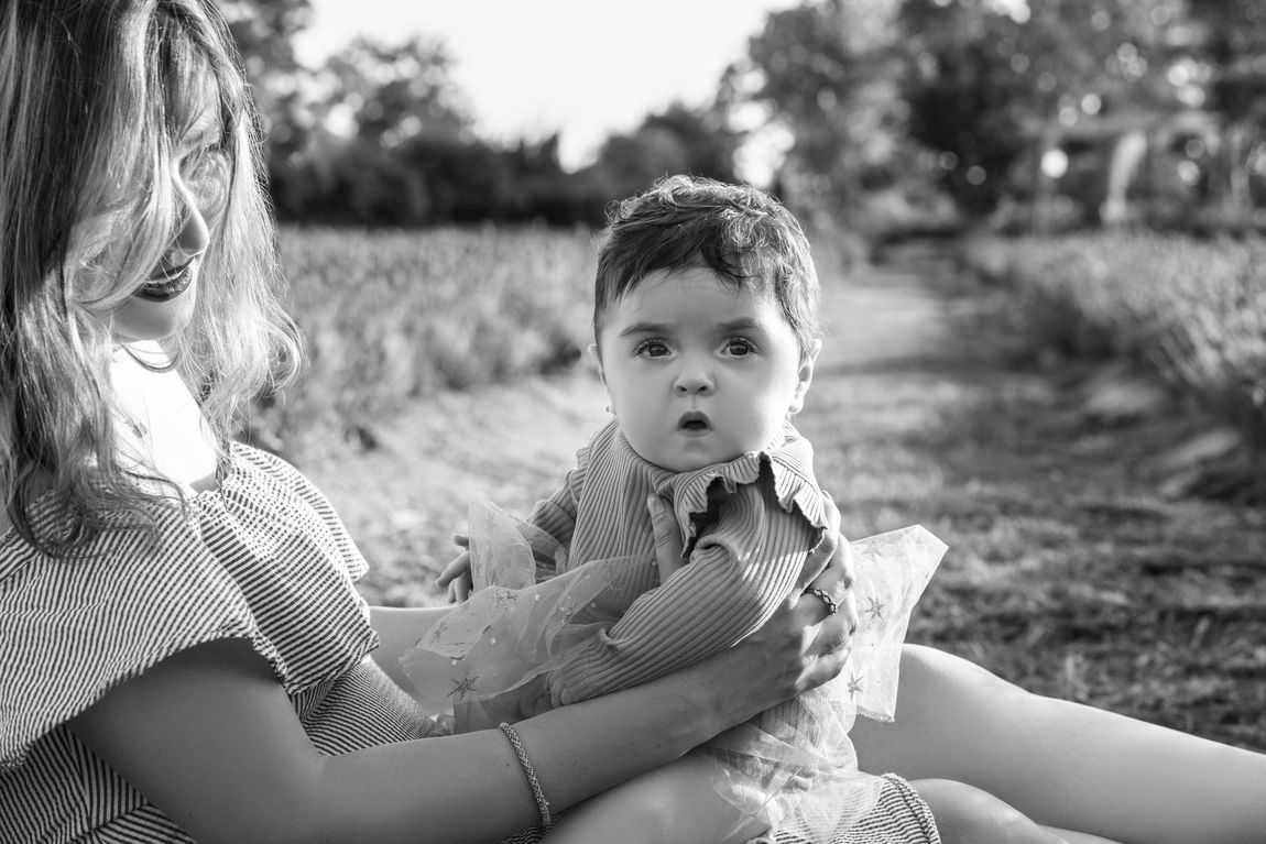 Natalie-DAngelo-Photography-Vancouver-BC-Canada-BlackWhite-Family-Portraits-Visual-Storyteller-baby-with-mom Natalie-DAngelo-Photography-Vancouver-BC-Canada-BlackWhite-Family-Portraits-Visual-Storyteller-baby-with-mom