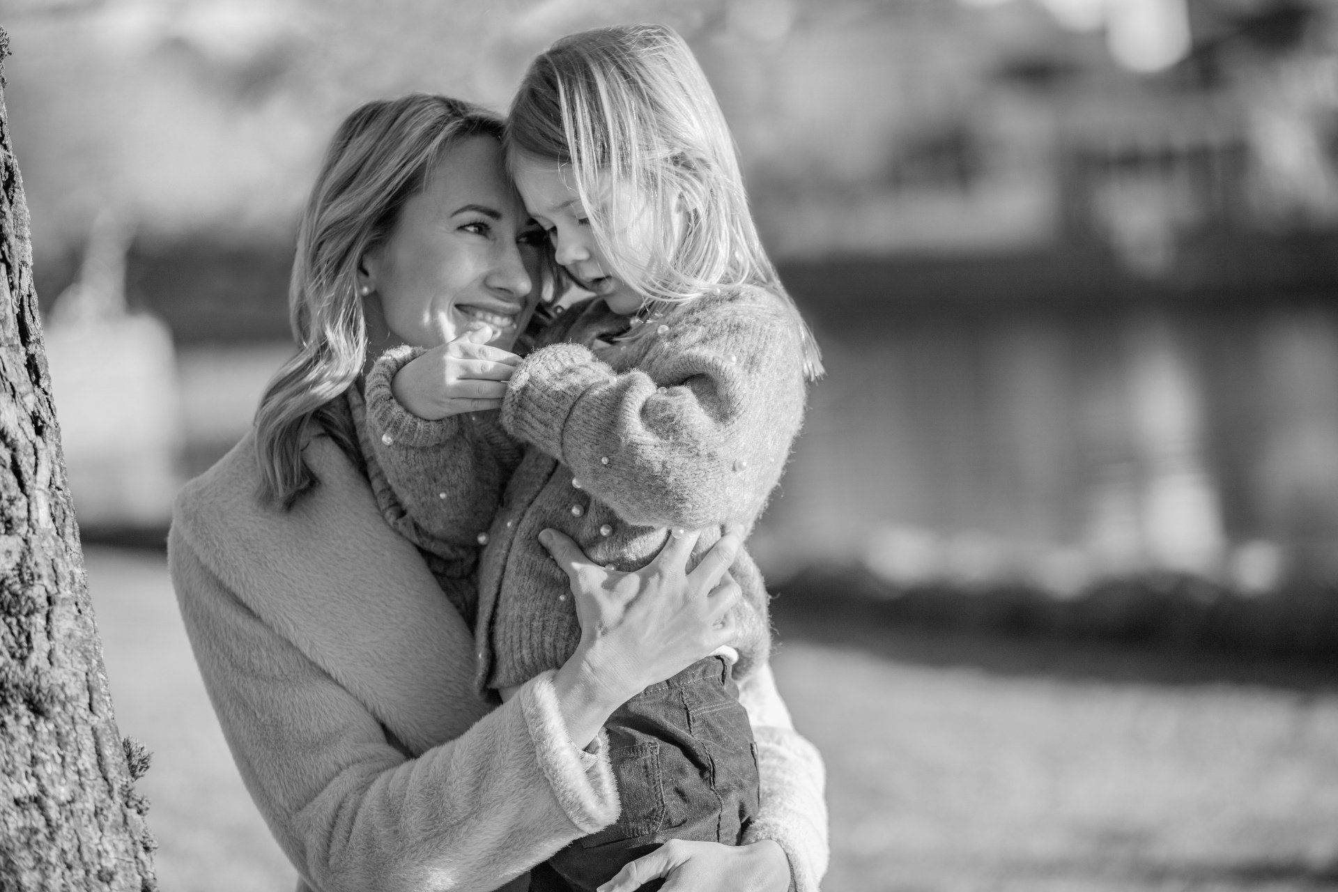 Natalie-DAngelo-Photography-Vancouver-BC-Canada-BlackWhite-Family-Portraits-Visual-Storyteller-mother-daughter-portrait-mothers-day