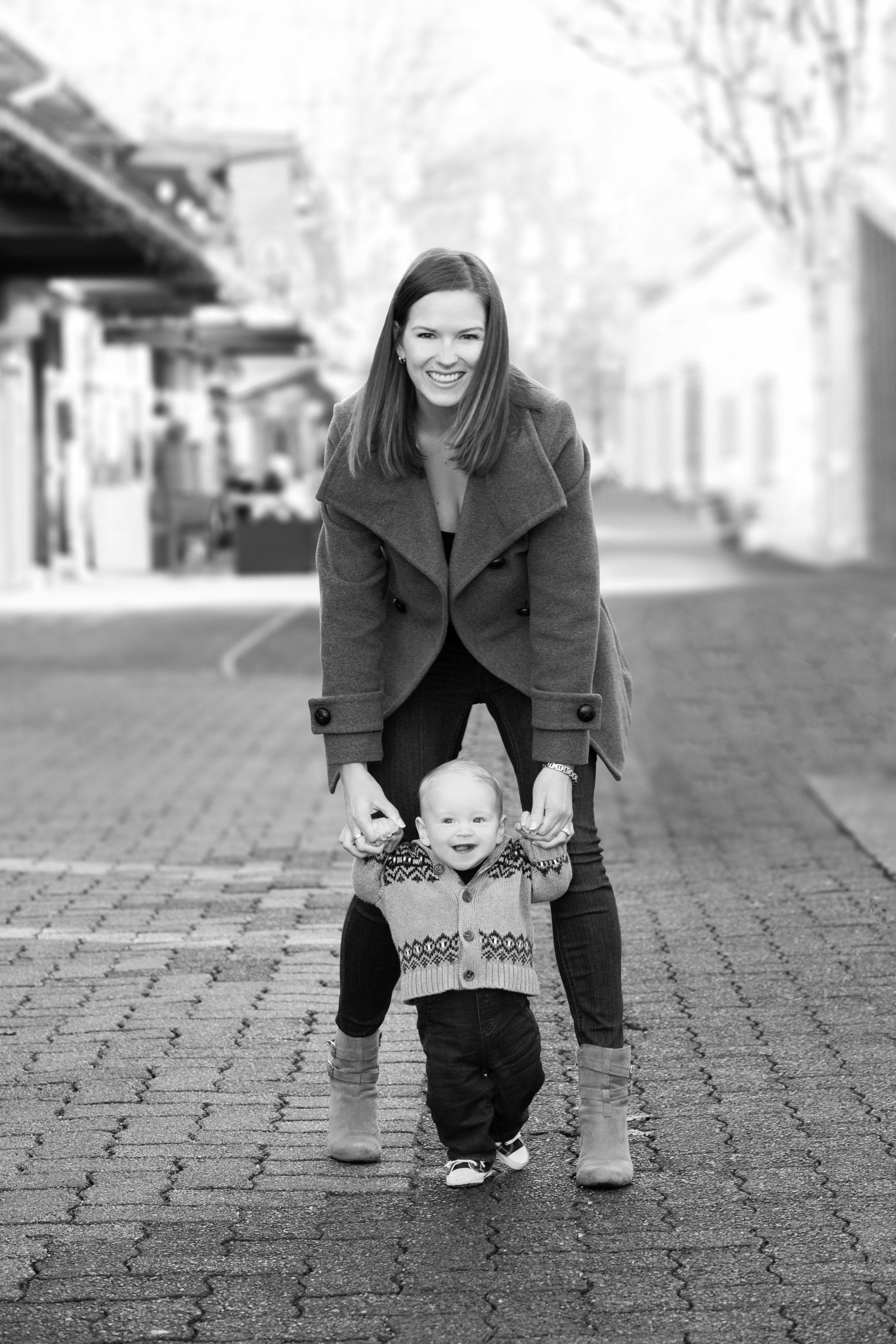 Natalie-DAngelo-Photography-Vancouver-BC-Canada-BlackWhite-Family-Portraits-Visual-Storyteller-mother-baby-portrait