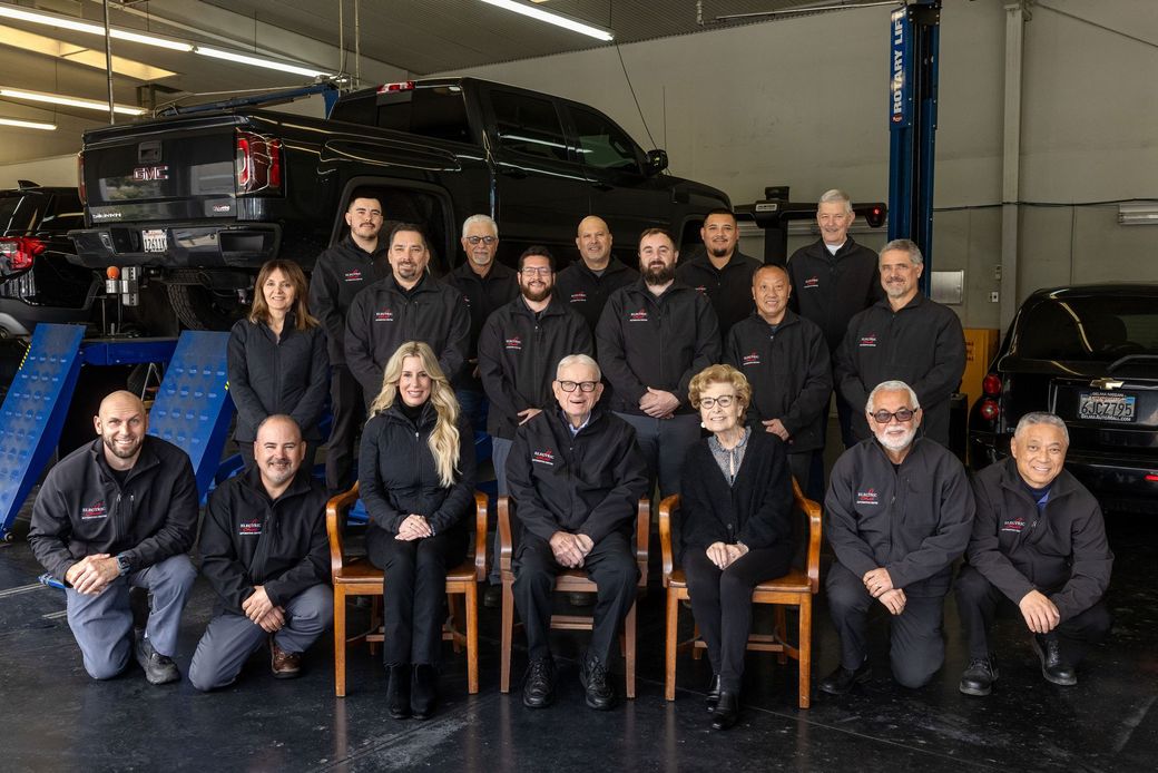 A Picture of Our Team of Electric Laboratories Complete Car Care