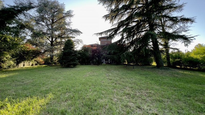 Villa in vendita a Saronno