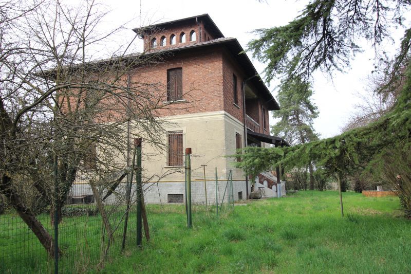 Villa in vendita a Saronno