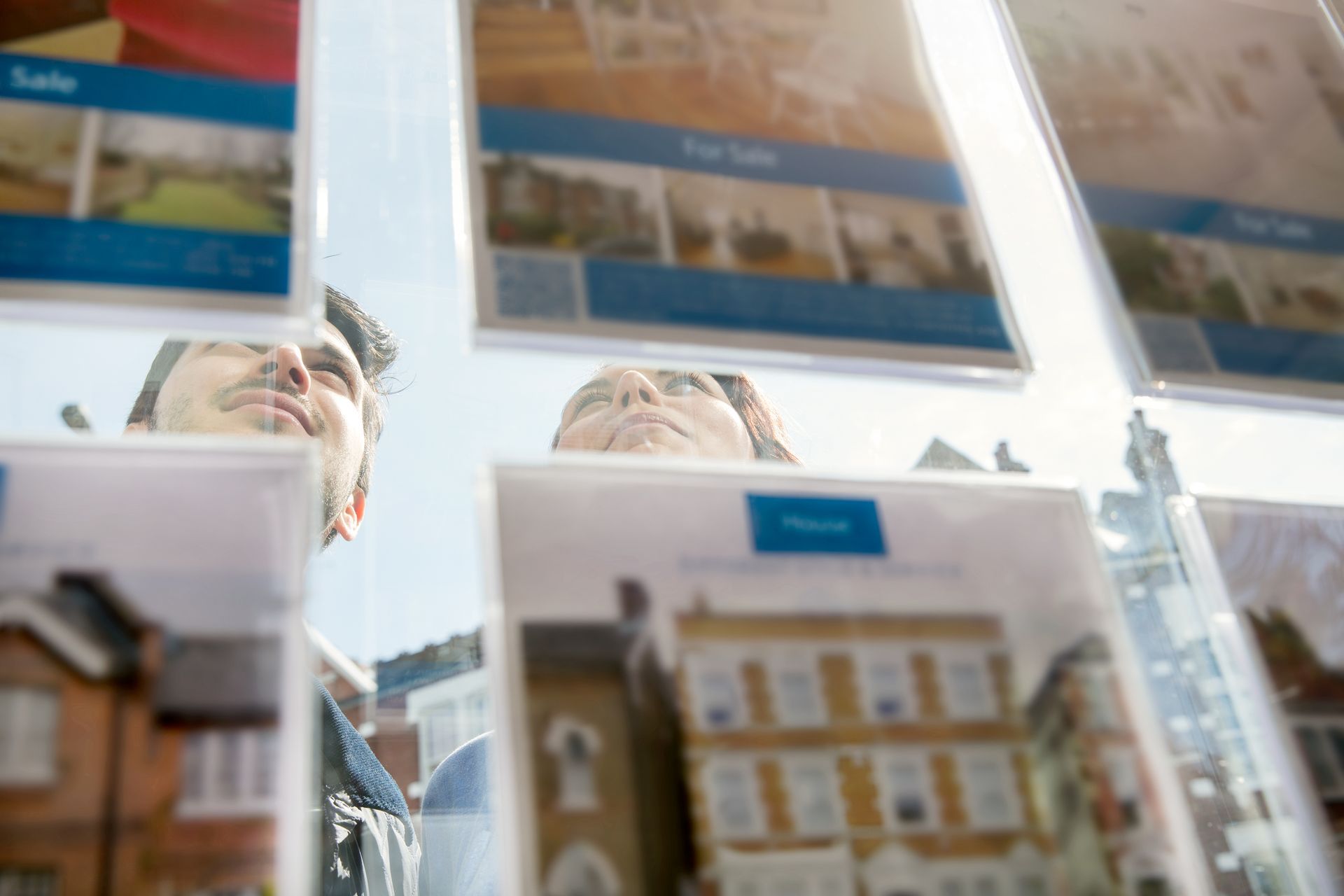 Servizi immobiliari dell'agenzia immobiliare a Saronno