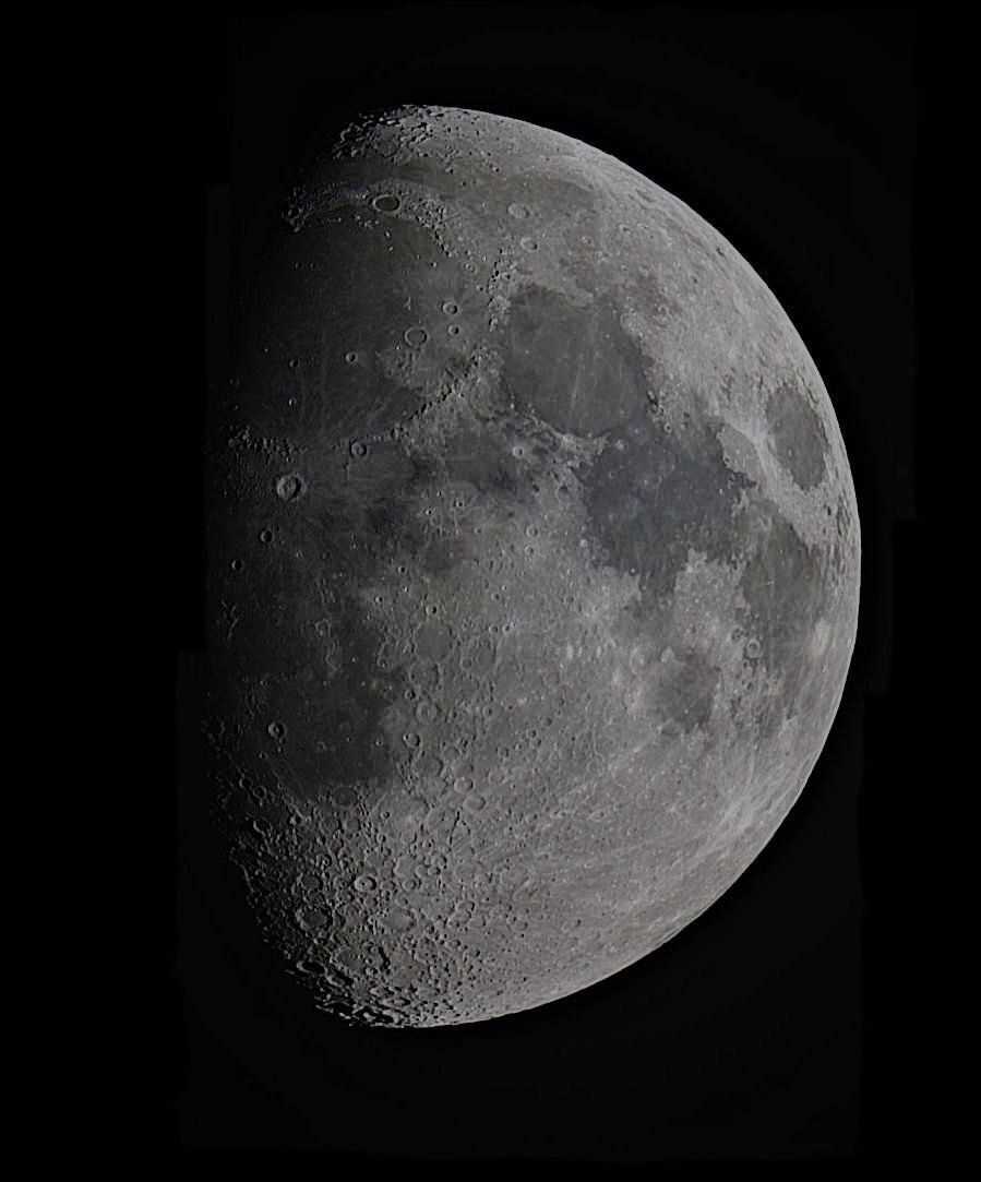 Observación astronómica con telescopio en el mirador estelar del Hotel Las Islas