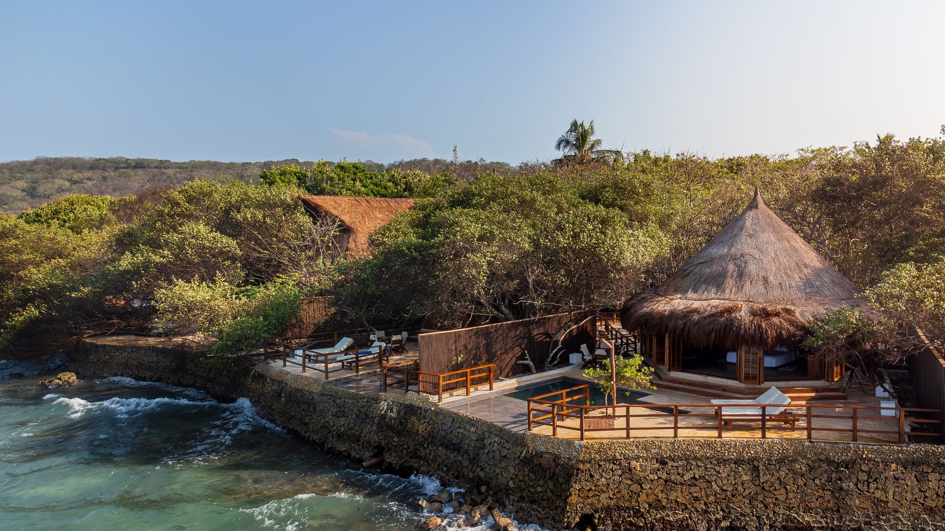 Isleta privada de Hotel Las Islas, Isla Barú, un refugio exclusivo rodeado por el mar Caribe