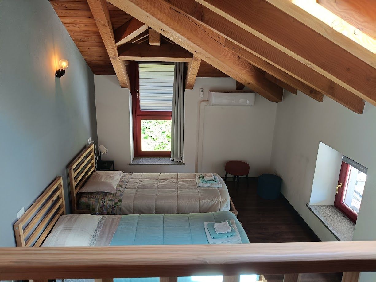 Chambres avec climatisation et set de serviettes