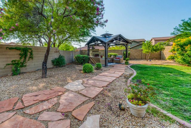 Outdoor Gazebo and Kitchen