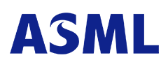 ASML-logo in blauwe letters op een witte achtergrond