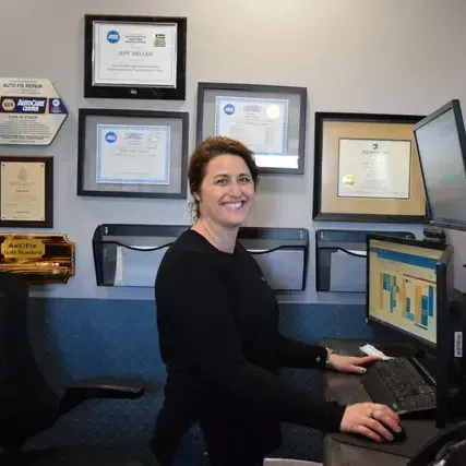 Meet Holly W. at Auto Fix in Ottertail, MN