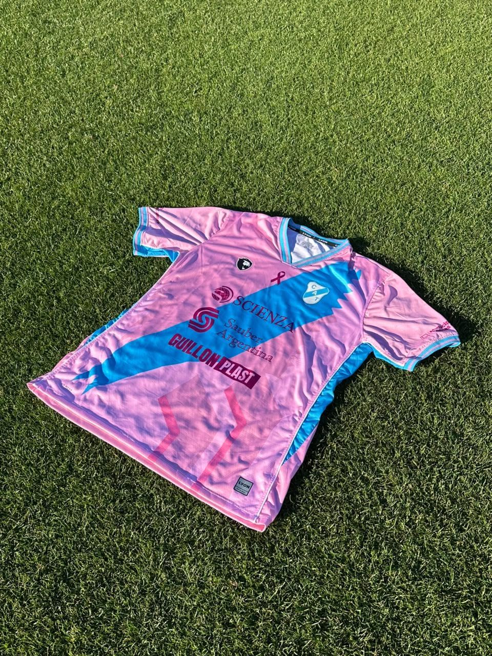 CAMISETA OCTUBREROSA