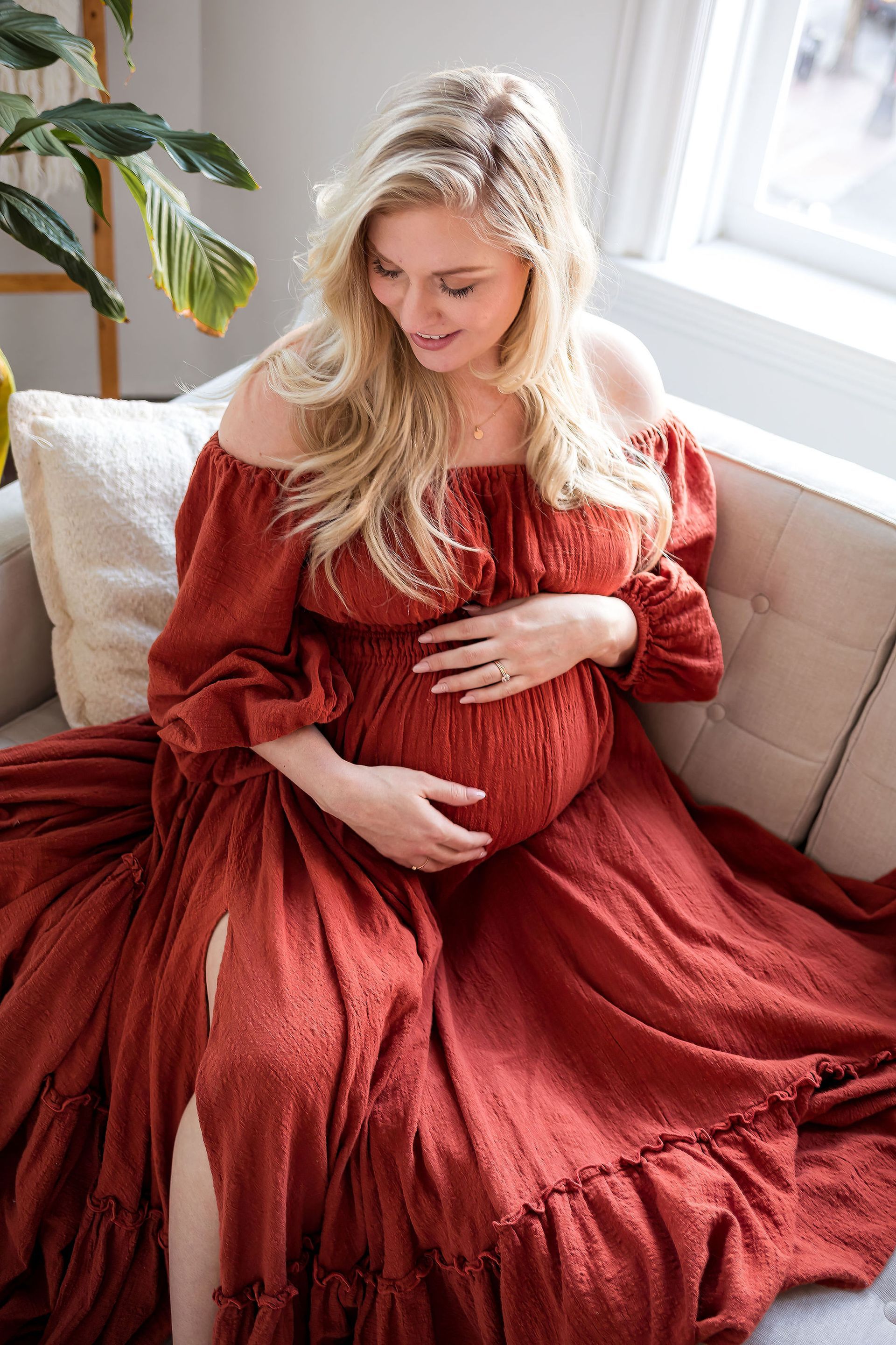 Crystal Justine Photography - Maternity Photography gallery