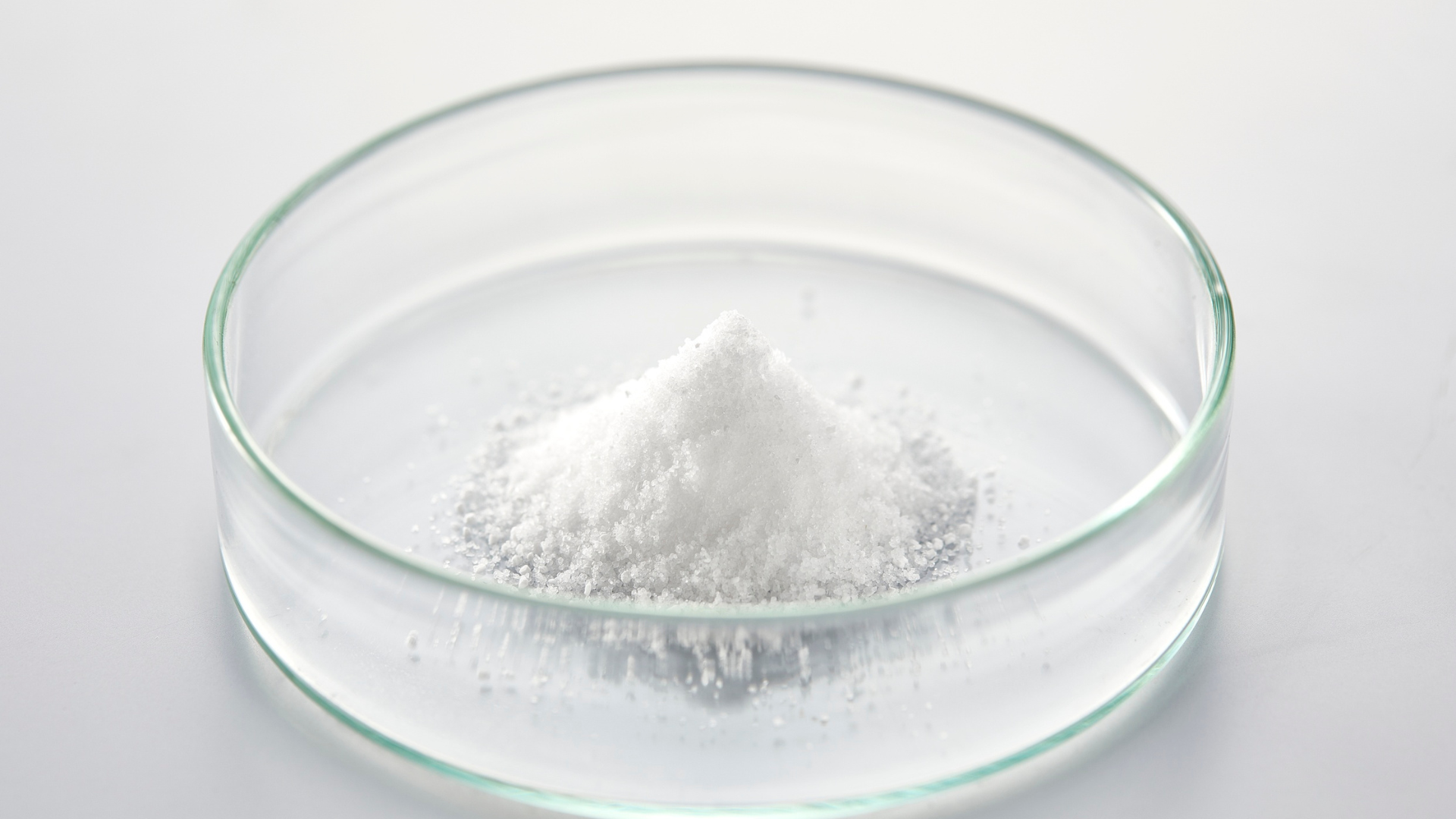 food stabilizers powder being mixed into liquid