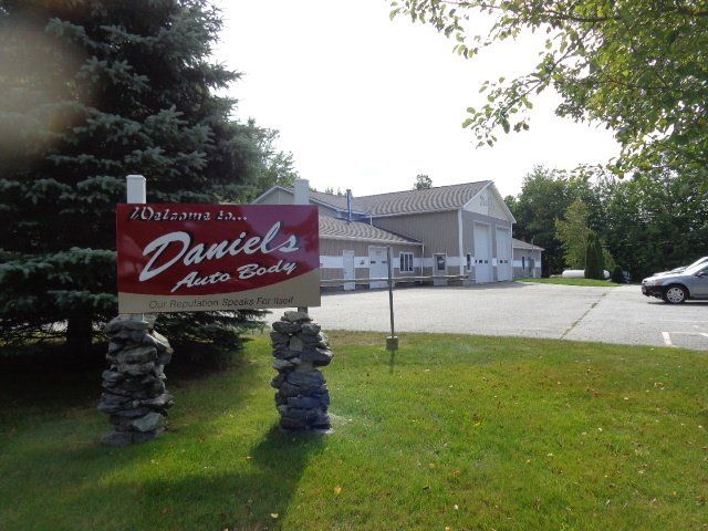 Company Signage — Gardiner, ME — Daniel's Auto Body