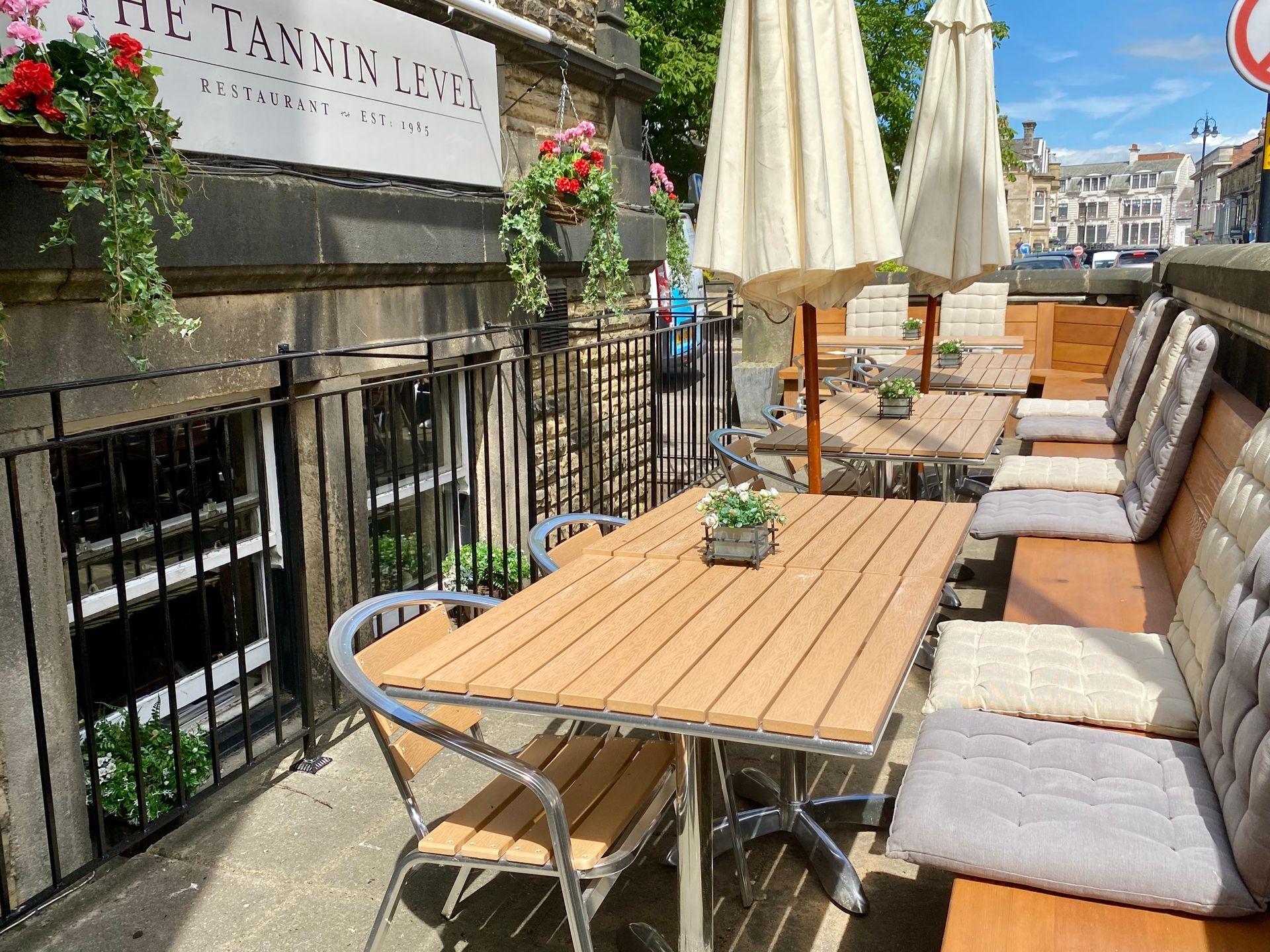 Images of the Tannin Level Restaurant in Harrogate