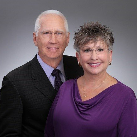 Portrait Of A Smiling Man And A Woman — Haslet, TX — Super Roofman Portrait Of A Smiling Man And A Woman — Haslet, TX — Super Roofman