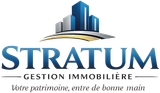Logo de « STRATUM GESTION IMMOBILIÈRE » représentant des bâtiments stylisés bleus sur une ligne courbe et le slogan en dessous.
