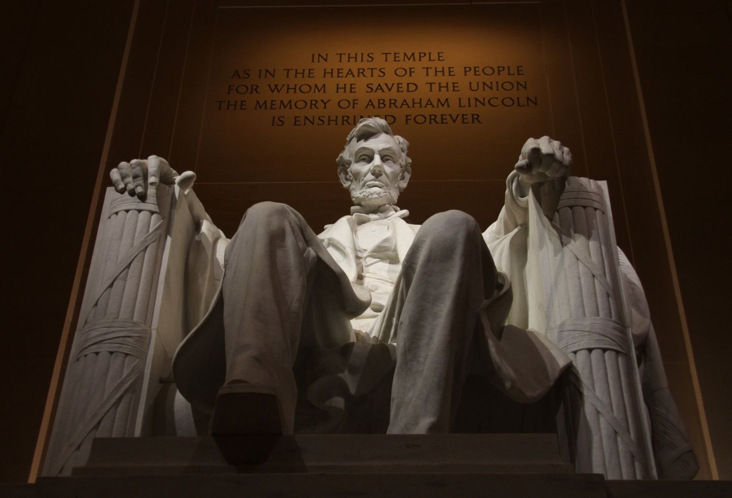 Abraham Lincoln Statue