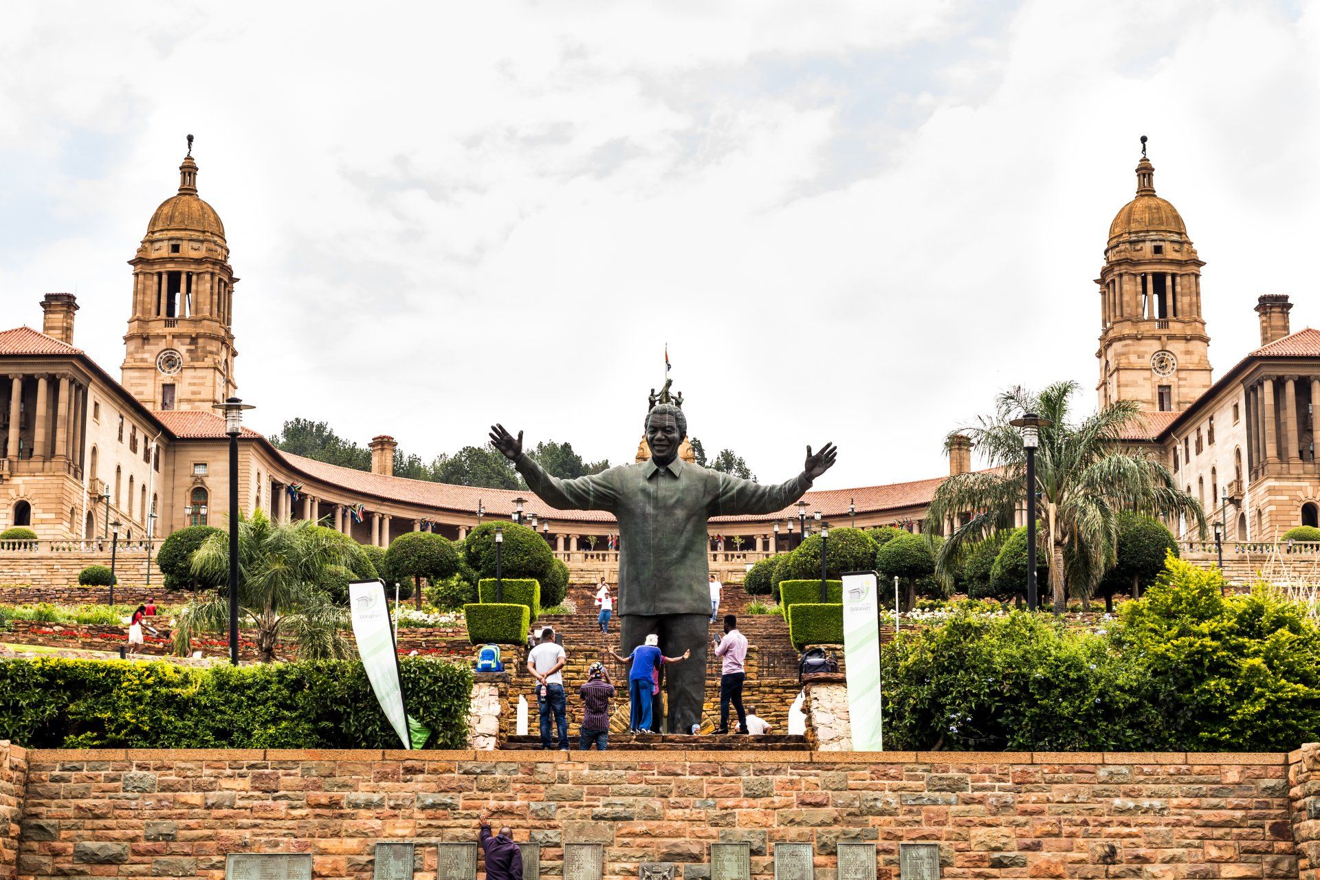Nelson Mandela Statue in front of the Union Buildings