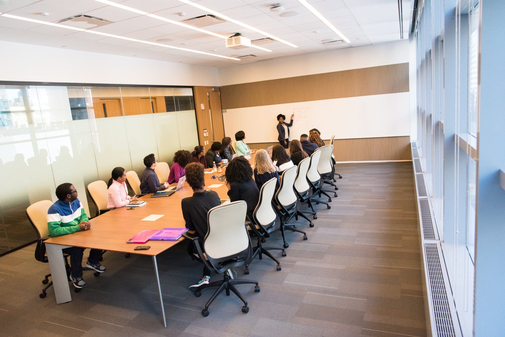 Meeting Room and Hotel Sourcing and Booking Services