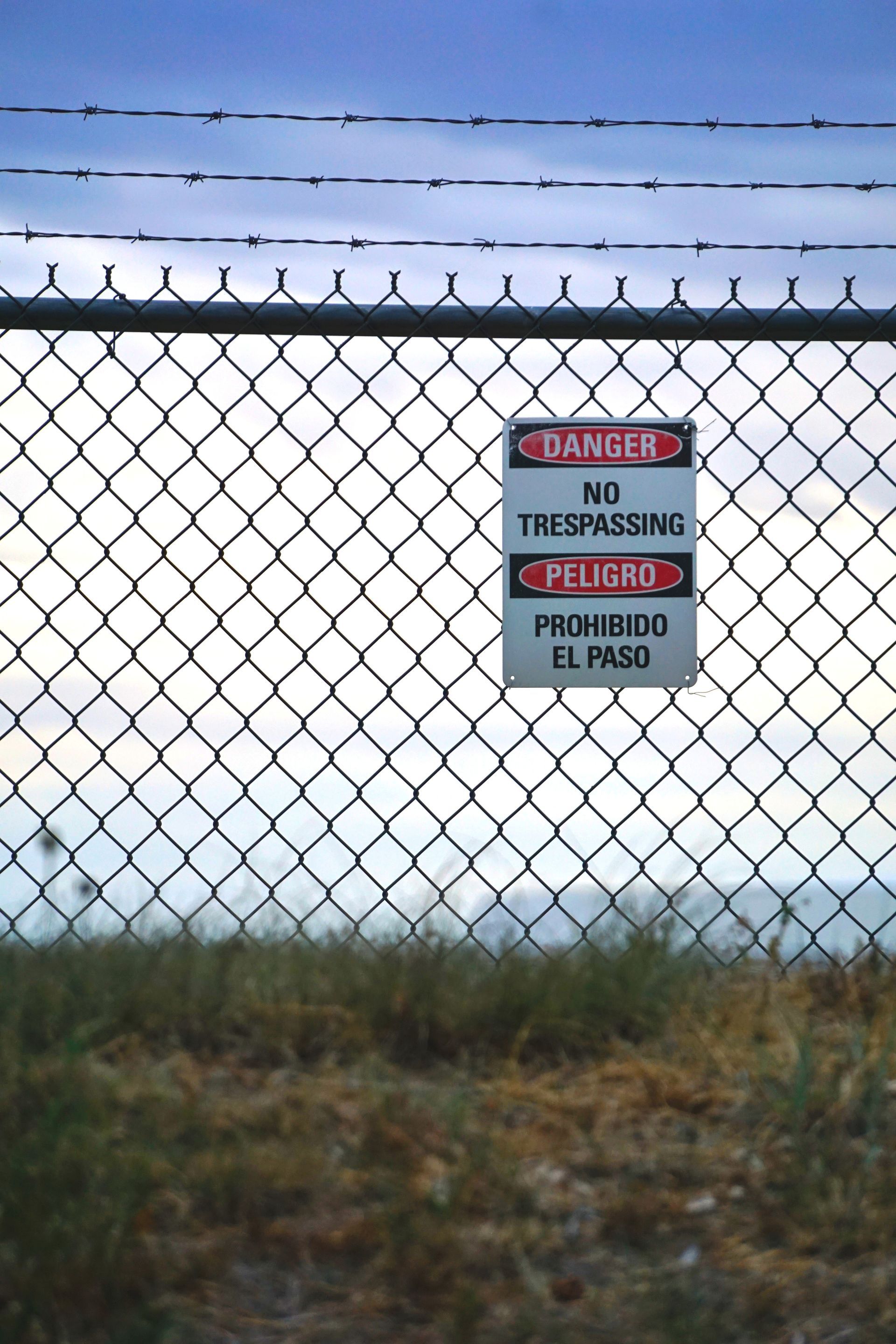 security fence companies Peoria il