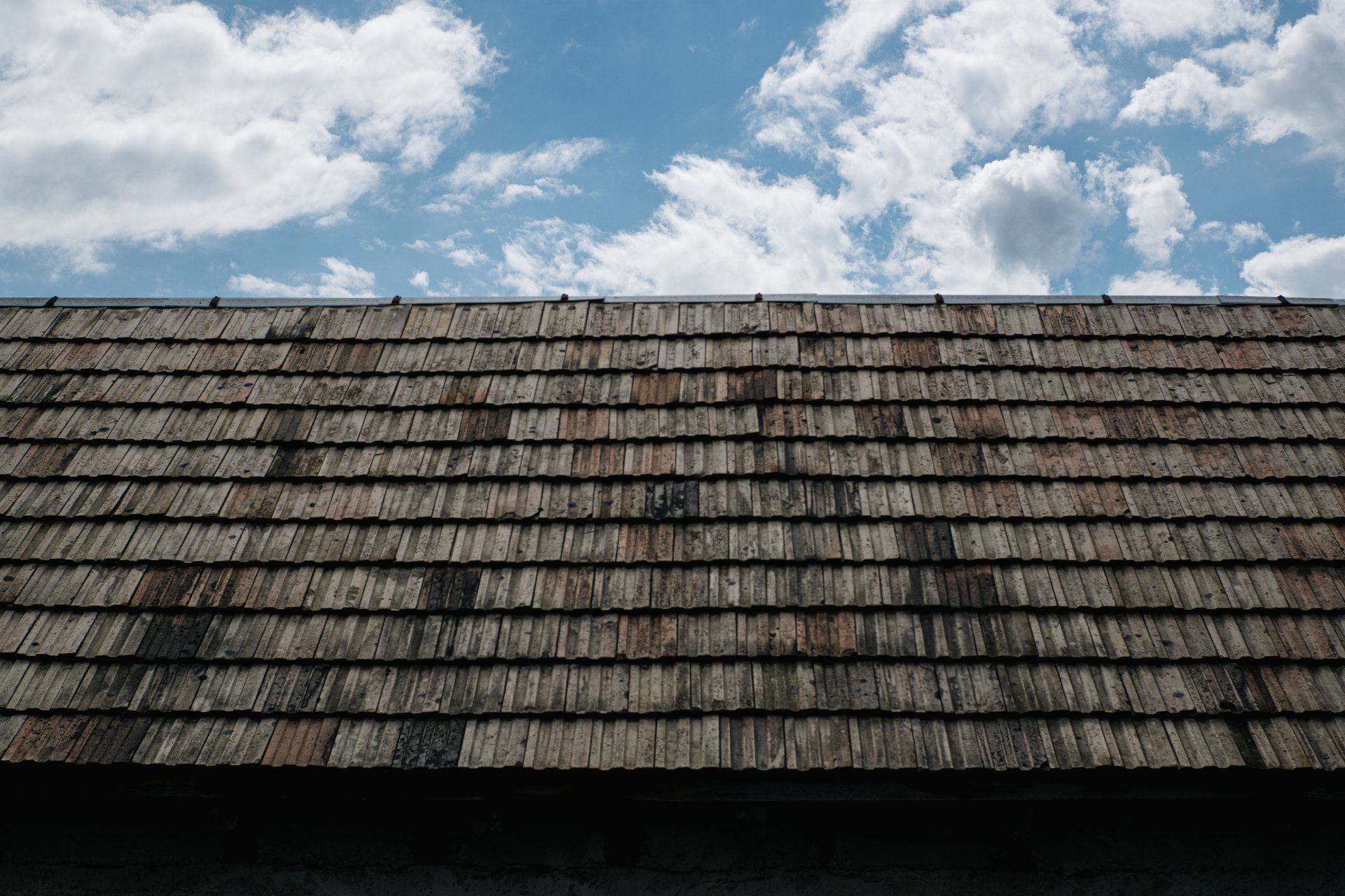 Get shingle roof installation in Kissimmee, FL by JBG Roofing