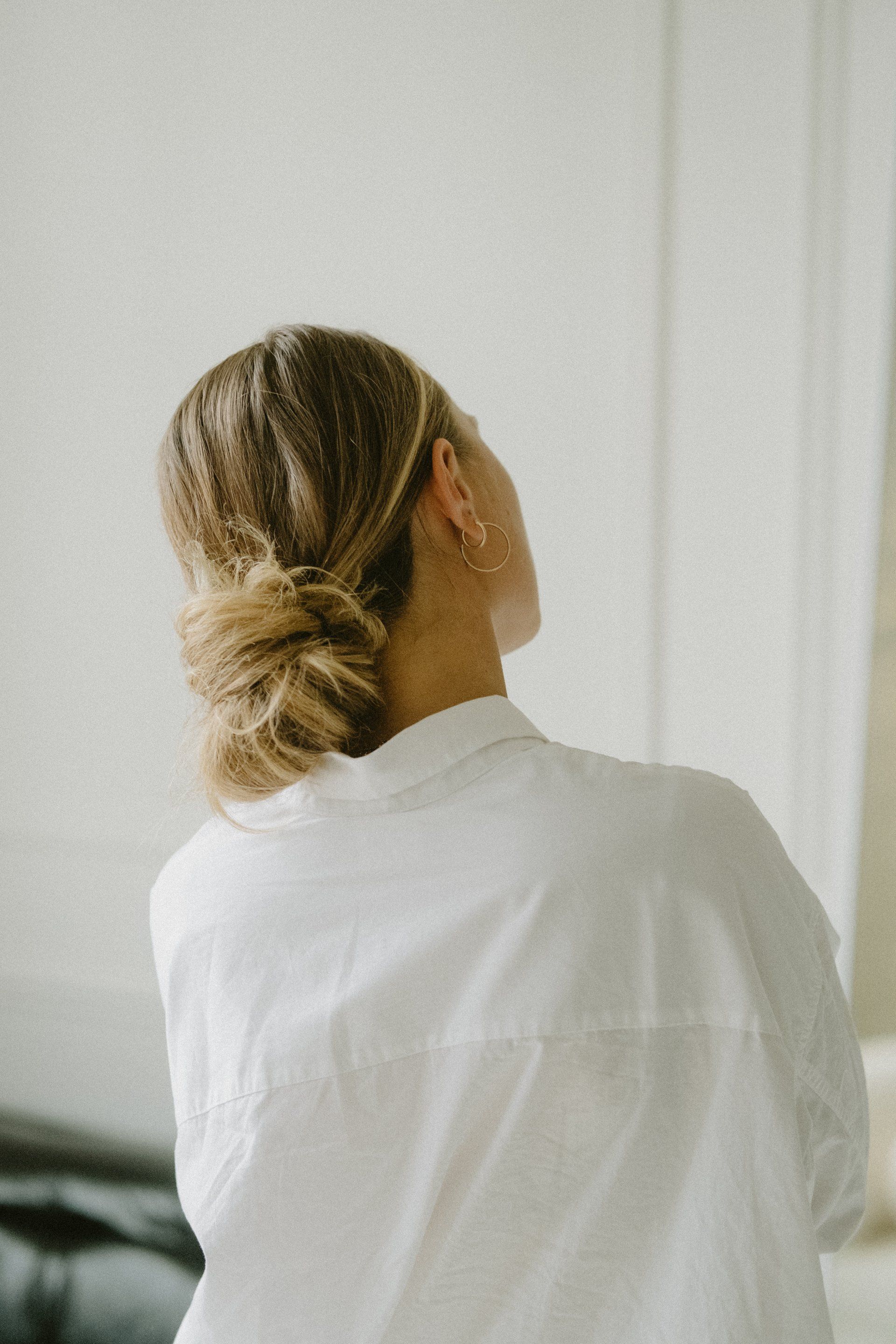 updo, low chignon, hairstyle