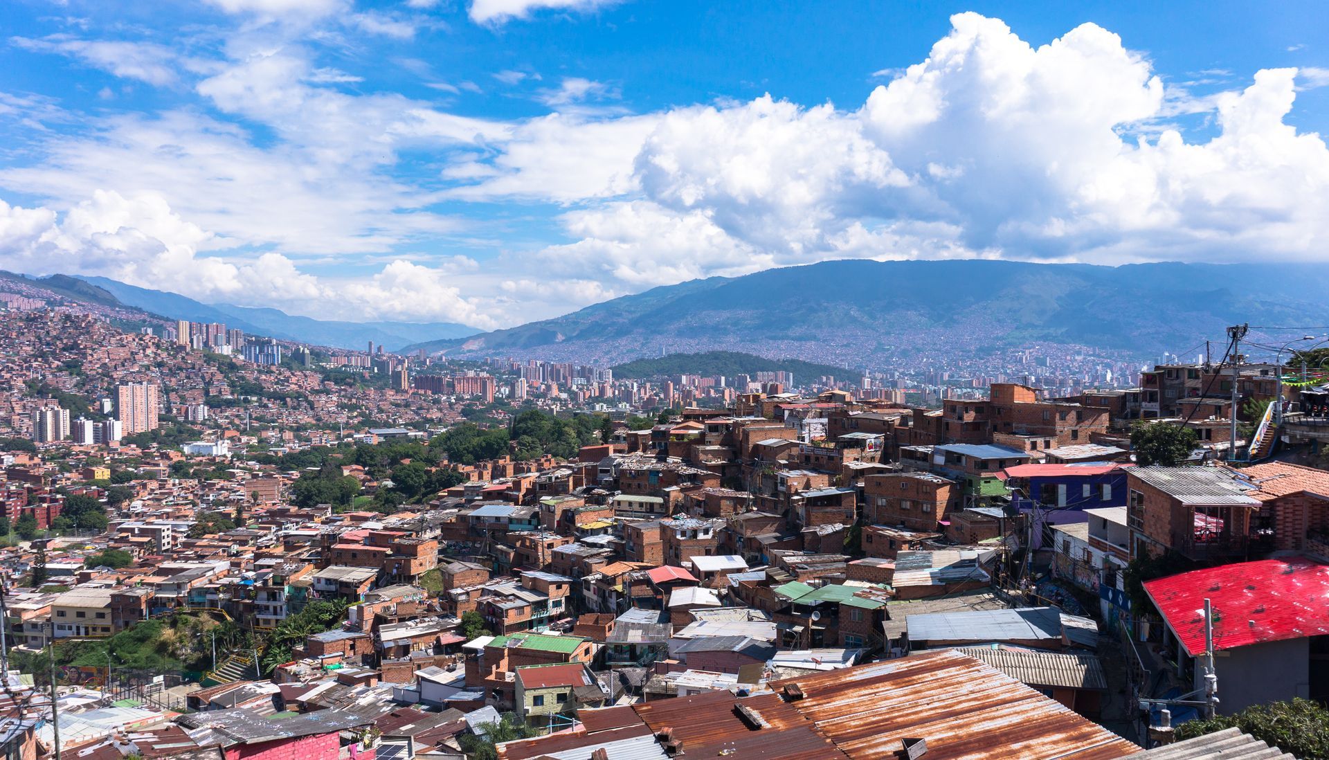 Dental Tourism in Colombia for Affordable Veneers