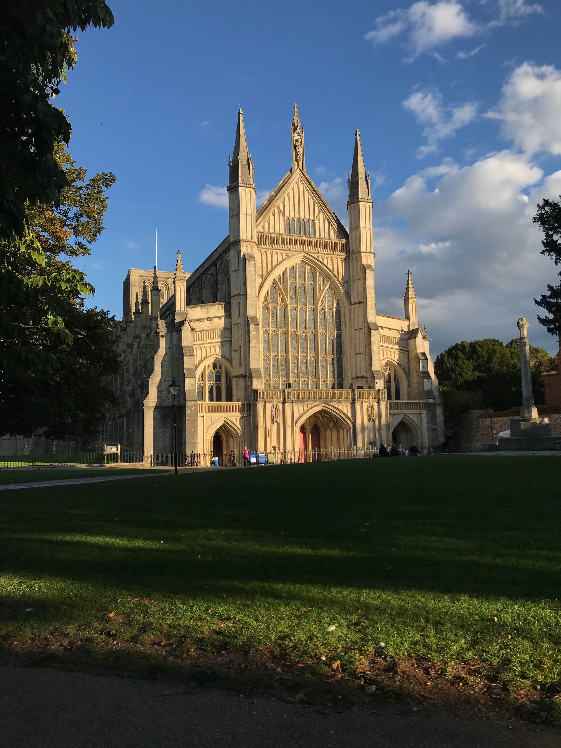 Marjon Law - Specialist Employment Lawyers - Winchester Marjon Law - Specialist Employment Lawyers - Winchester