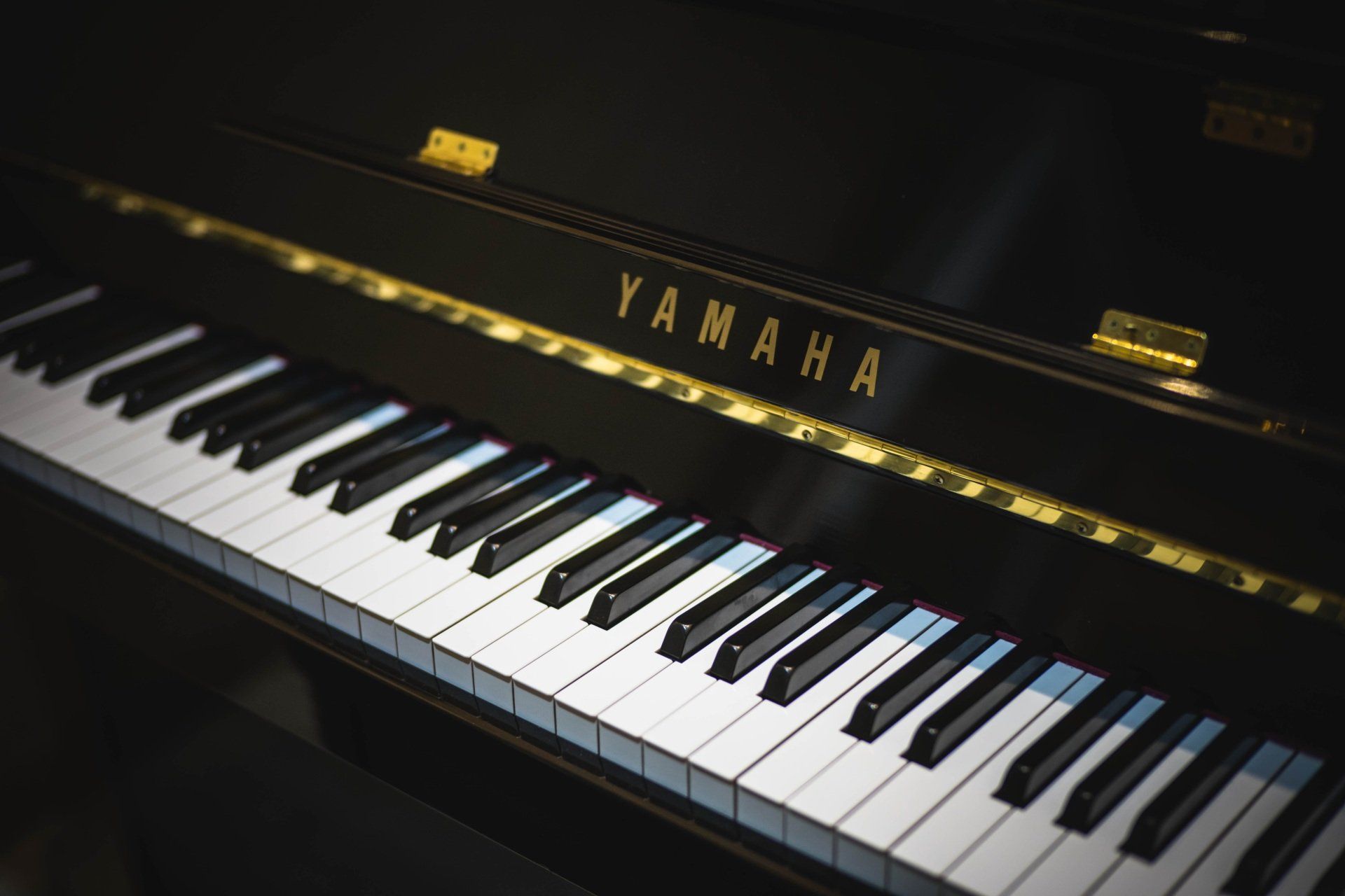 electric keyboard