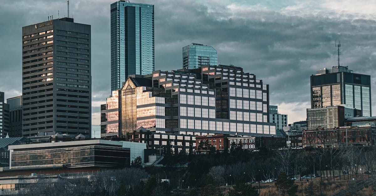 Downtown Edmonton skyline promoting Alberta’s affordability and economic growth for new residents.