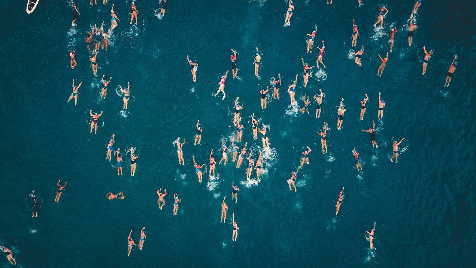 caerus change lots of swimmers from above