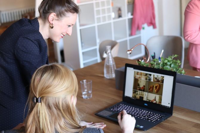 image of gryphon publishing consulting speaking with a client about outbound permissions
