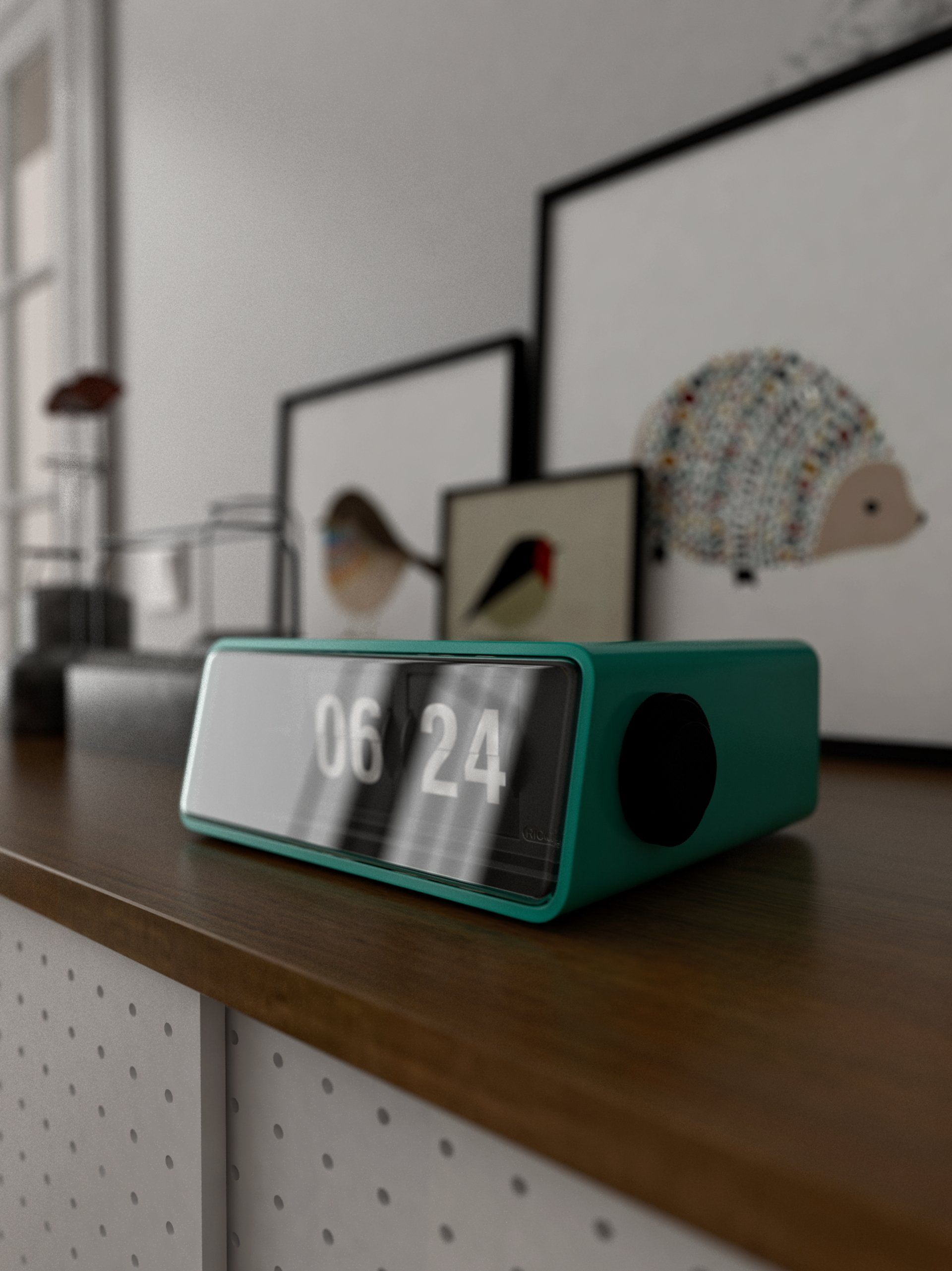 A green flip clock displays the time as 06:24