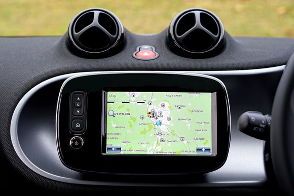 satellitare per auto