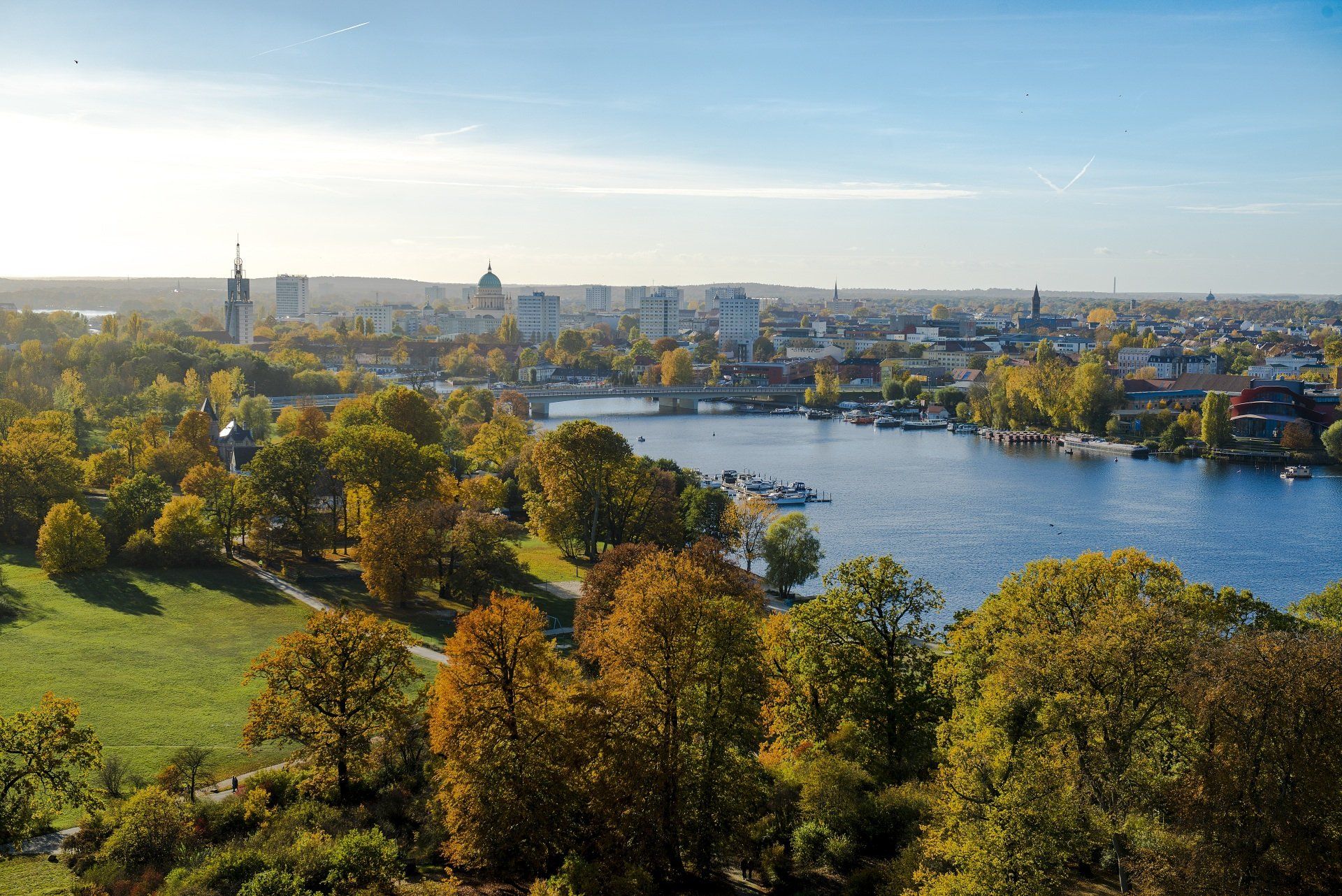 Photo of city skyline and river
