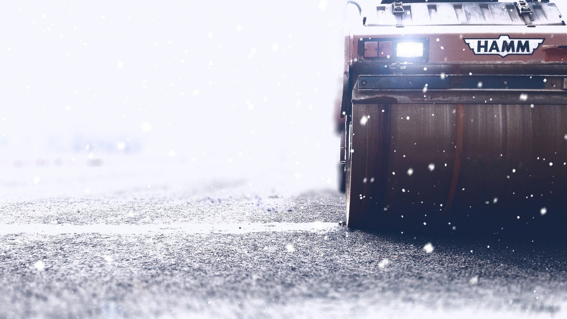 best season for asphalt paving